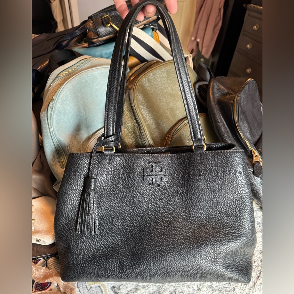 Tory Burch McGraw Black Leather Handbag